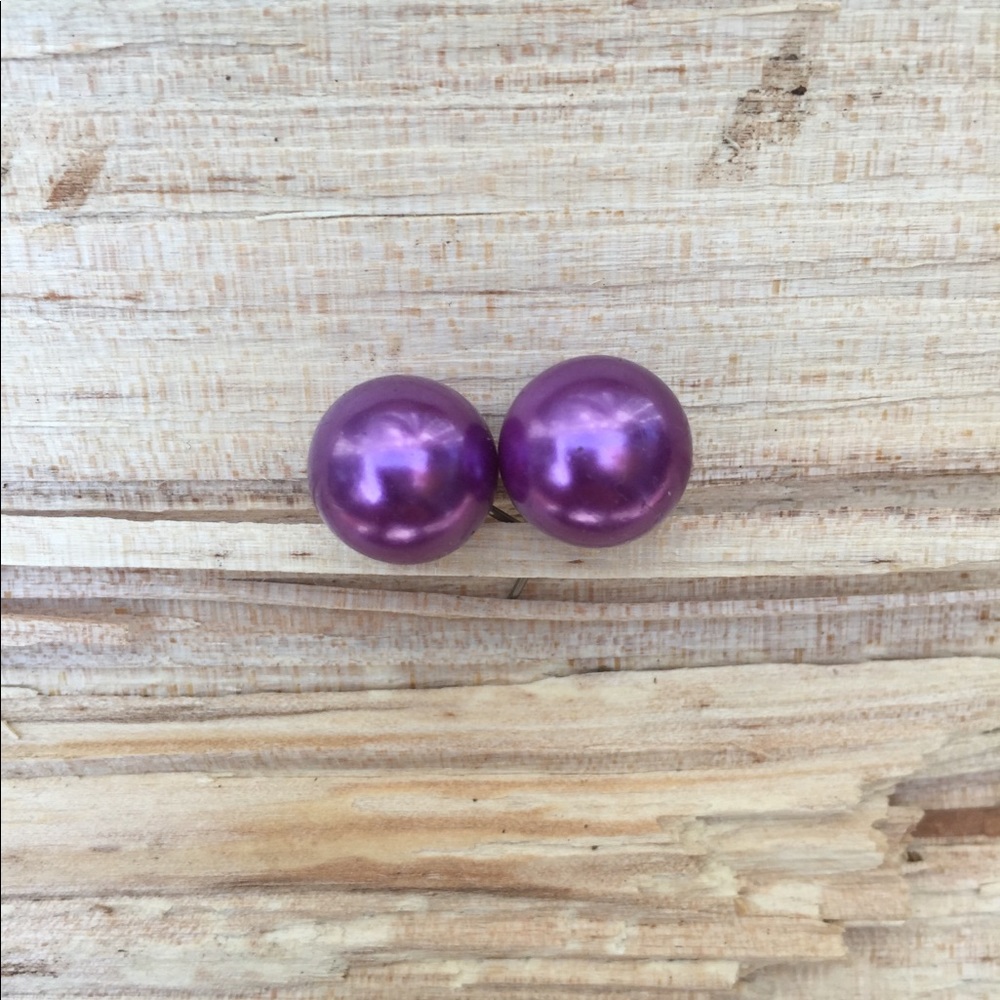 Purple‎ Pearl Earrings